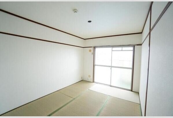 パークハイツミシマの物件内観写真